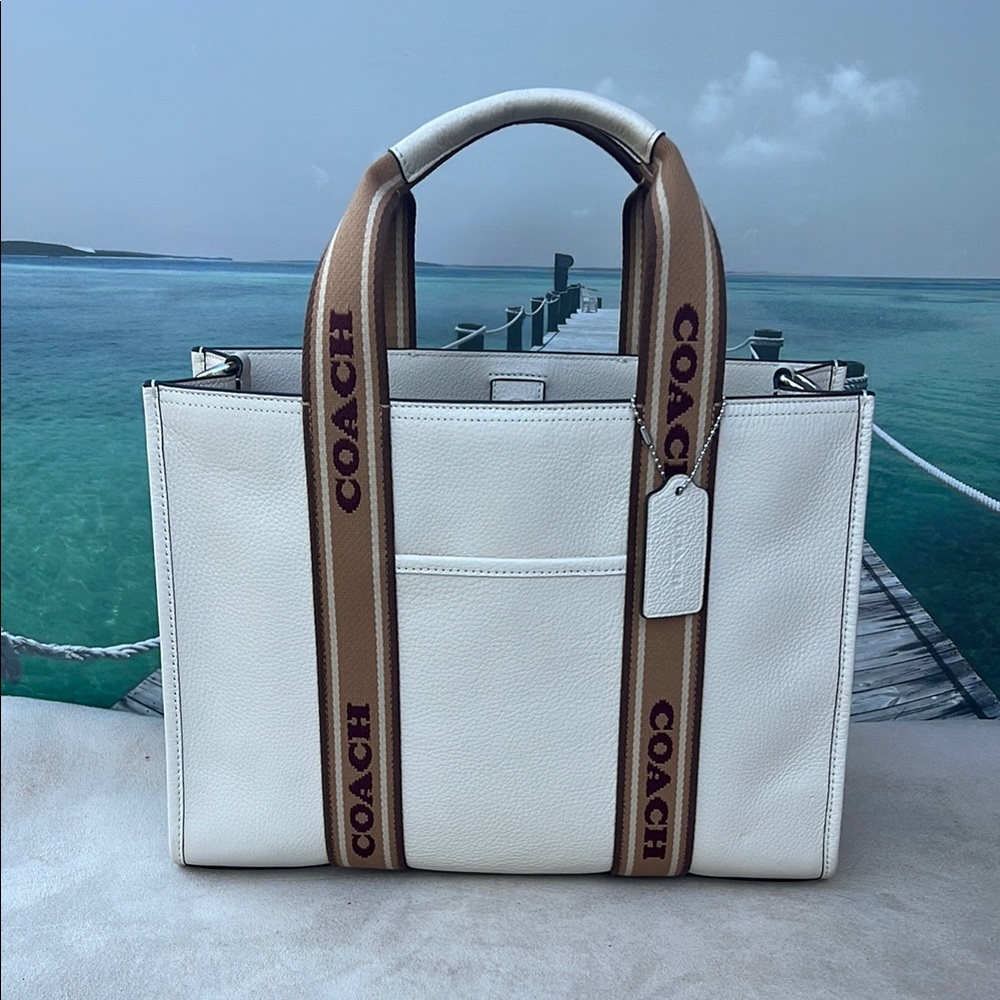Coach White and Tan Women's Bag